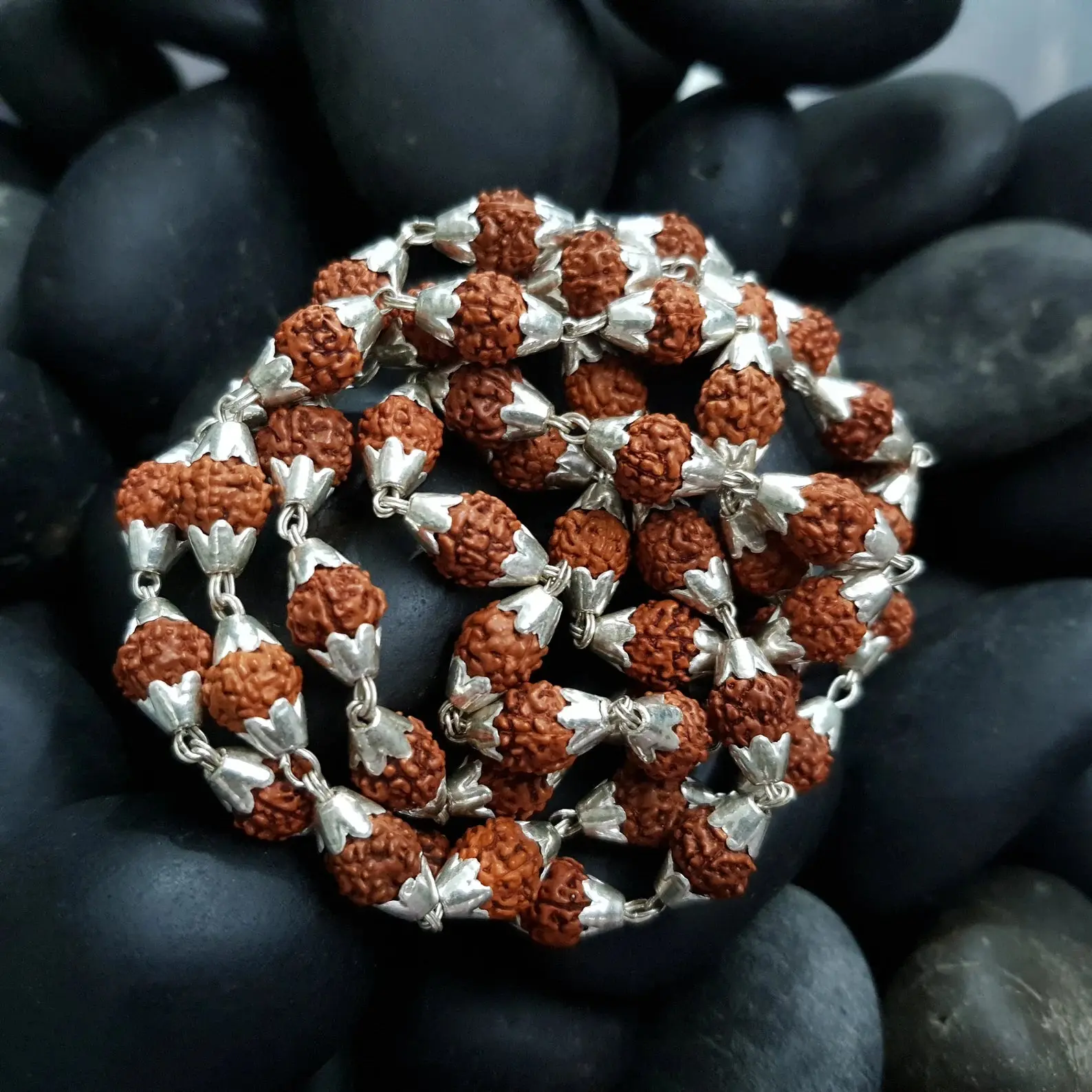 5 Mukhi Silver Wired Rudraksha Mala - Image 4