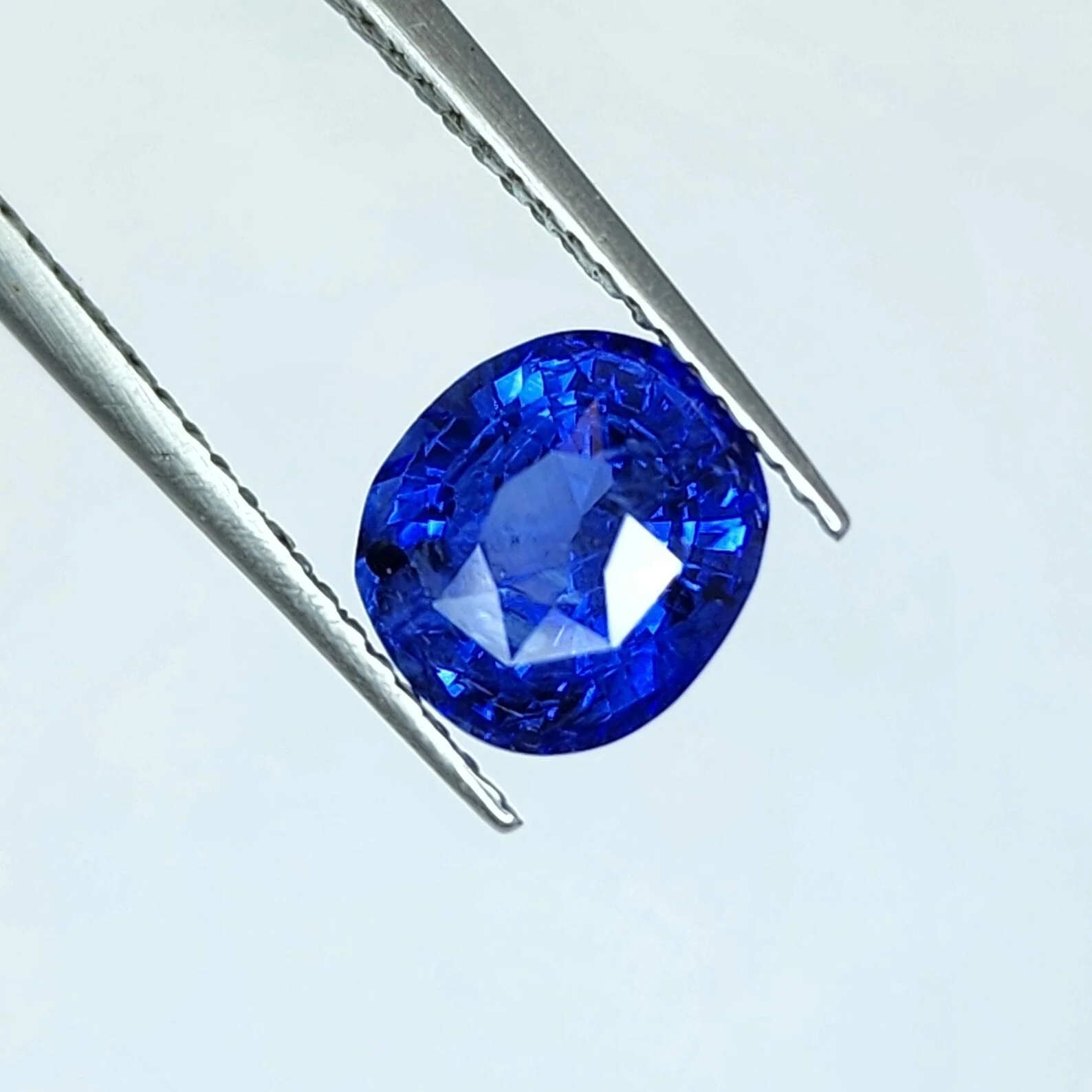Buy Blue Sapphire Stone (Neelam Stone) for Great Fame, Discipline, Reverses Misfortunes - Image 3